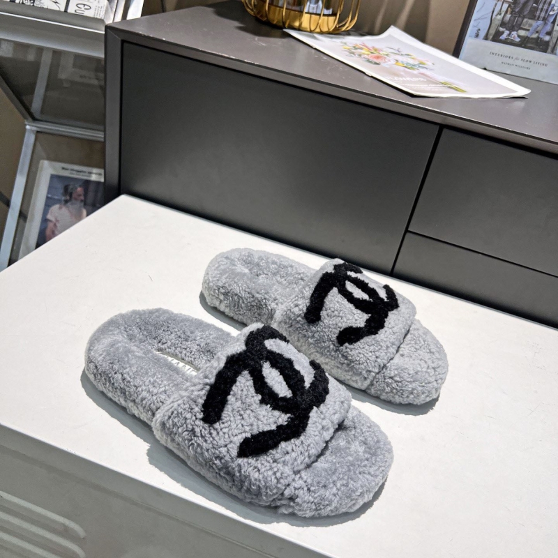 Ch*el slippers